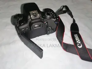 Canon 750