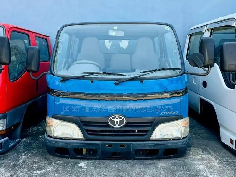 Toyota Dyna Crew Cab Cabin