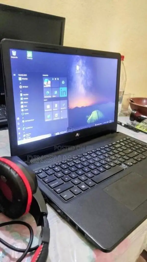 DELL I3 8GEN Laptop