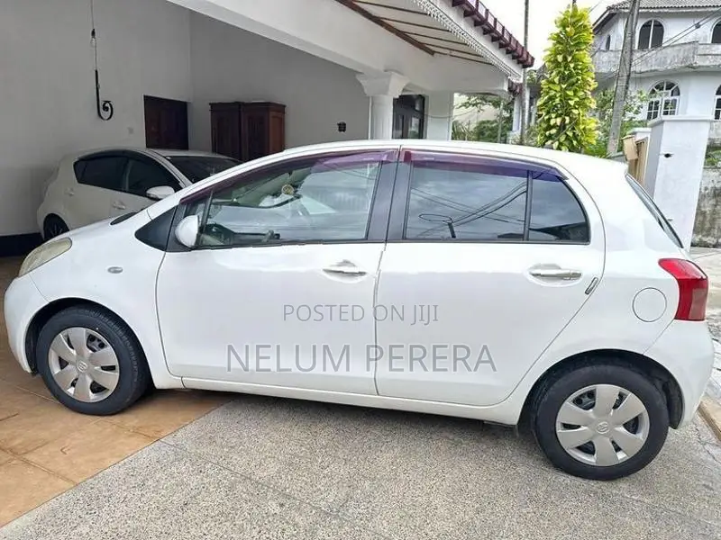 Toyota Vitz 2007