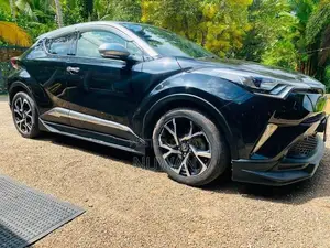 Toyota CHR GT NGX50 2018