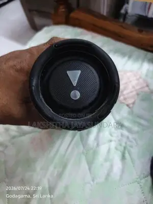JBL Charge 5