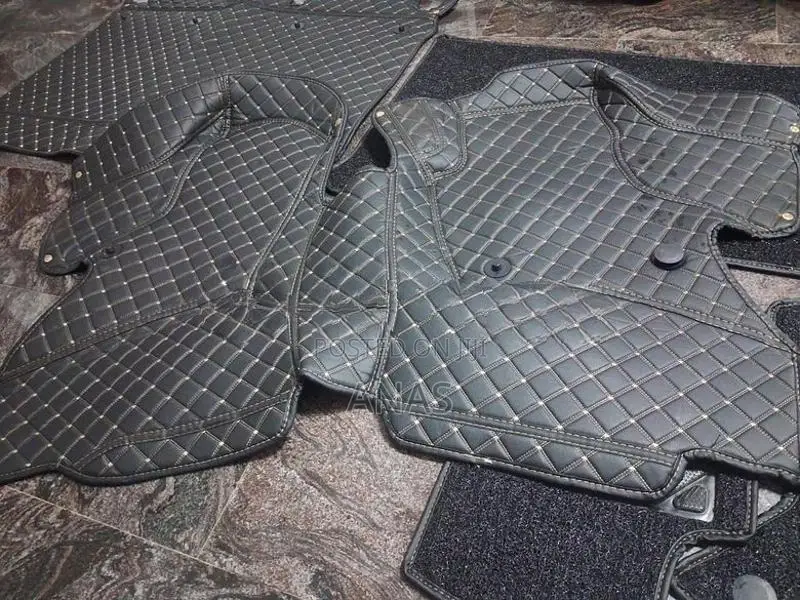Buddy Van Carpet Set