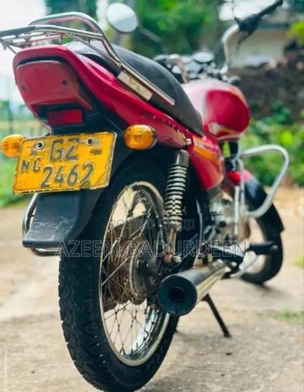 Bajaj Caliber 2003