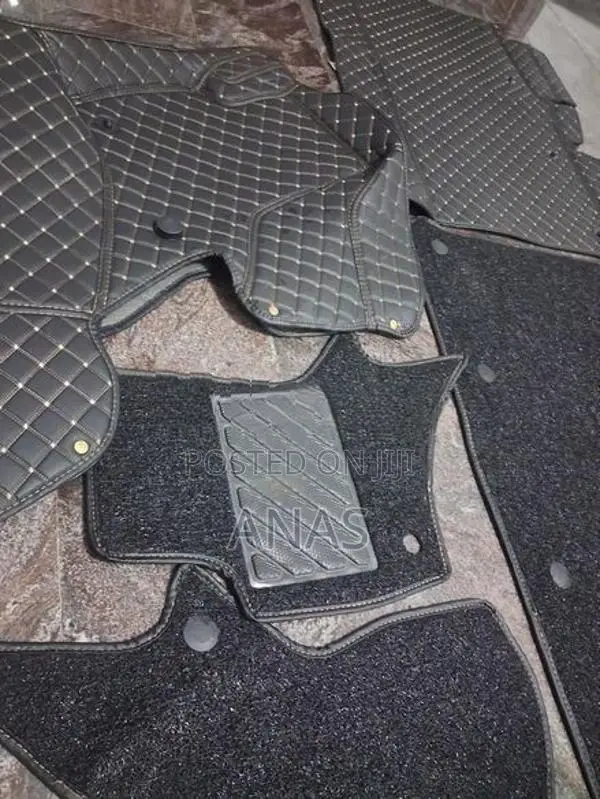 Buddy Van Carpet Set