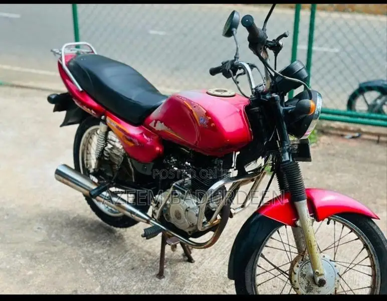 Bajaj Caliber 2003