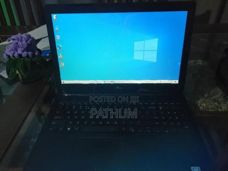 Dell intel Pentium 3580 Laptop