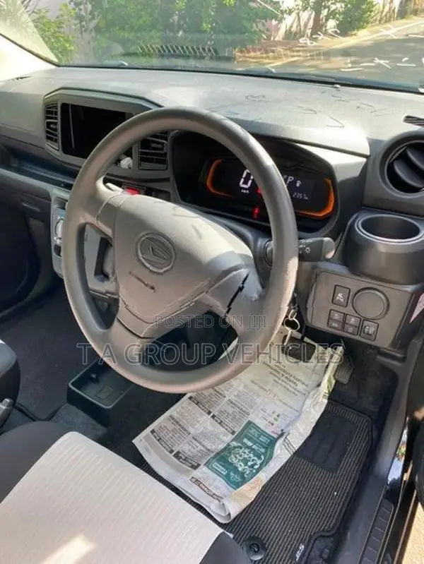 Daihatsu Mira L Limited 2024