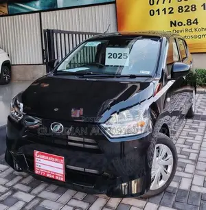 Daihatsu Mira ES LED 2025