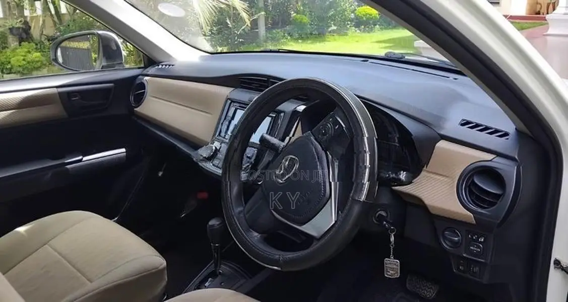 Toyota Axio 2014