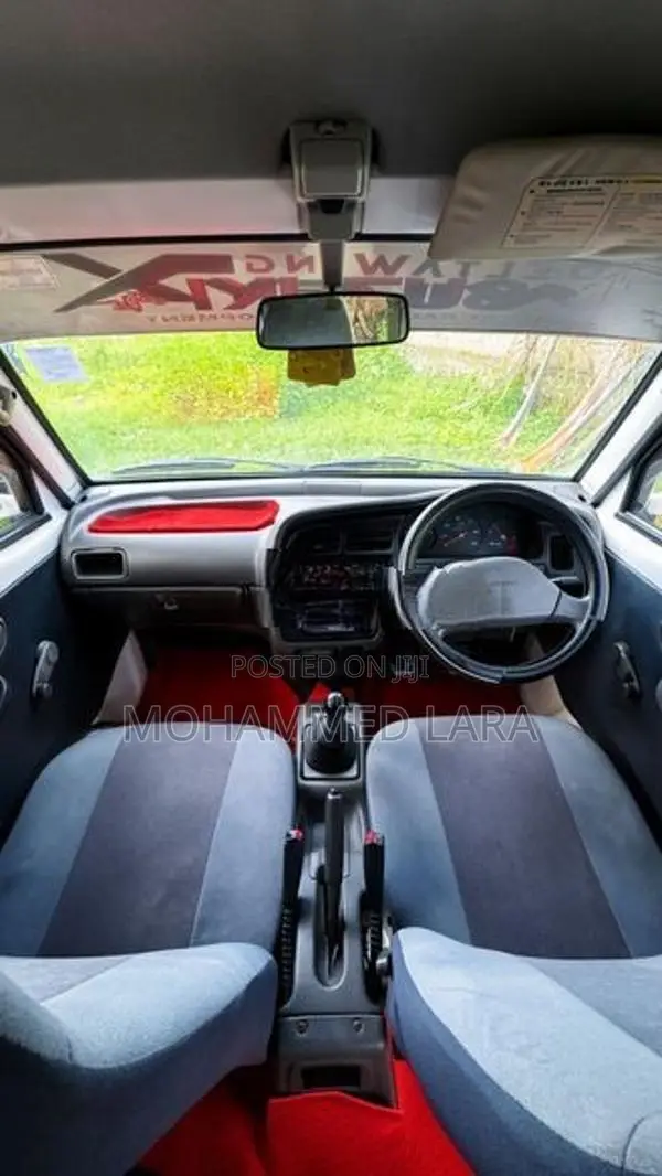 Suzuki Every 2002