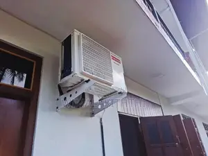 Singer BTU 12000 AC