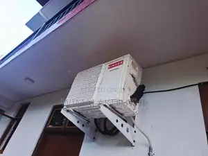 Singer BTU 12000 AC