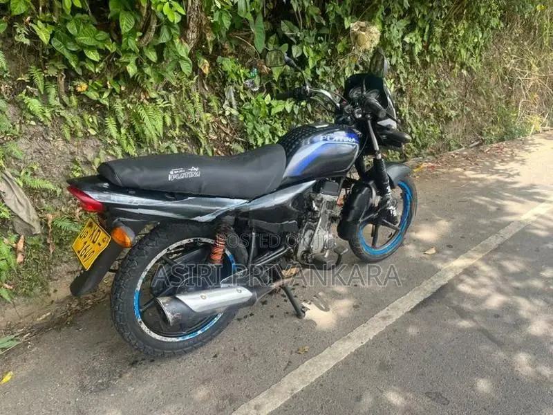 Bajaj Platina 2011