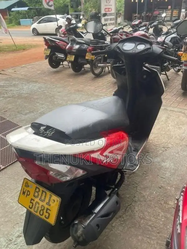 Honda Dio 2017