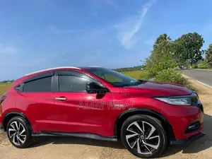 Honda Vezel Rs Sensing 2018