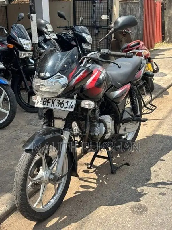 Bajaj Discover 125 2017