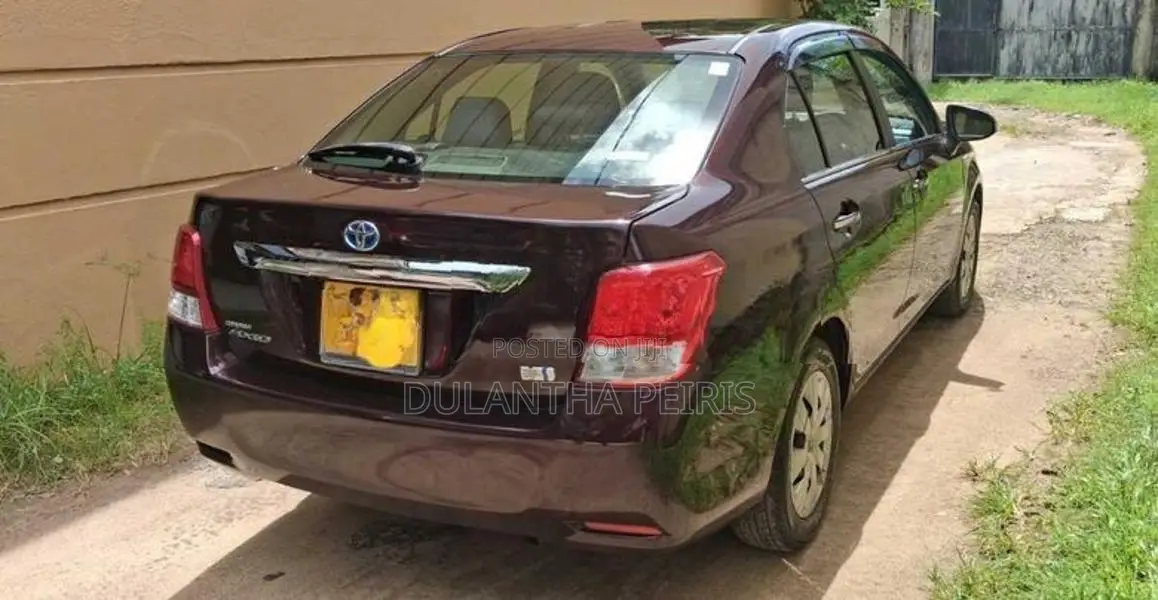 Toyota Axio 2015