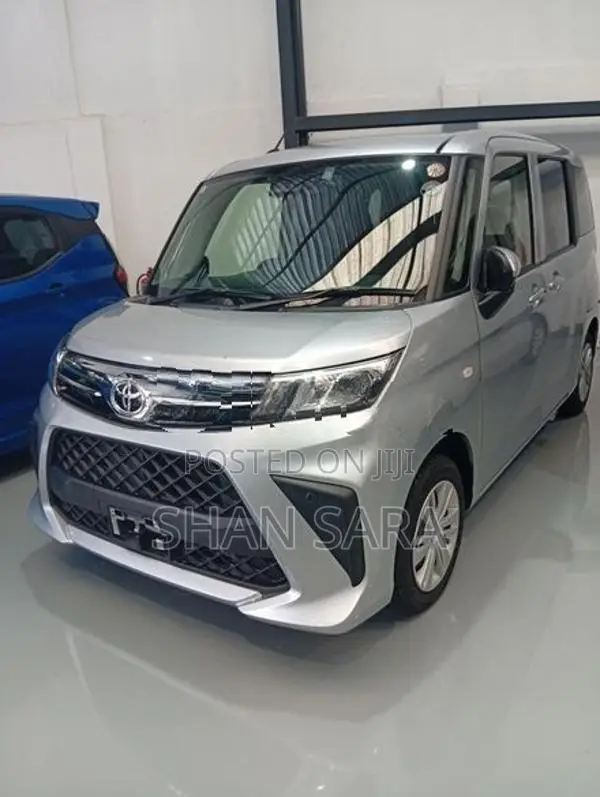 Toyota Roomy X 2023