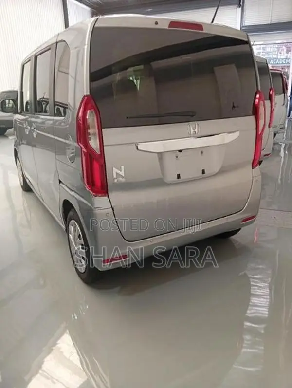 Honda N-Box G 2023