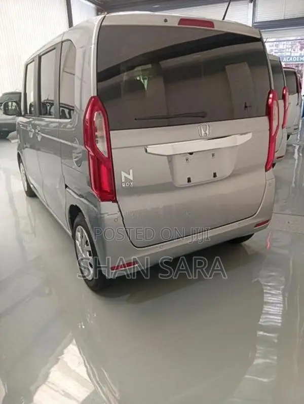 Honda N-Box G 2023
