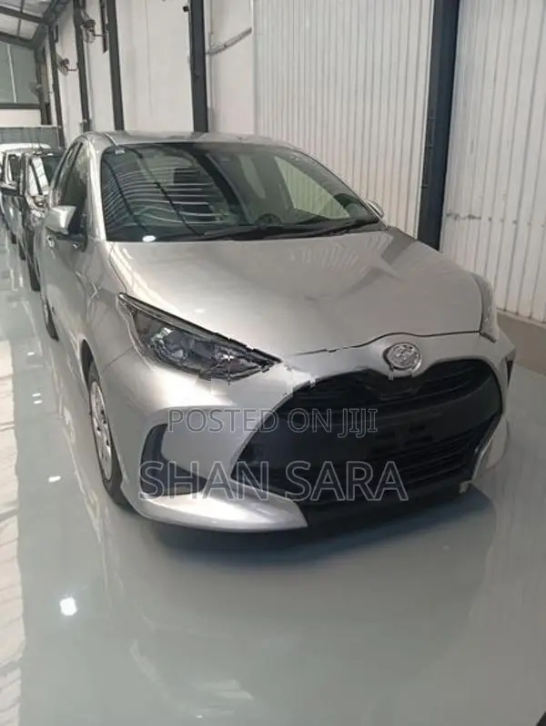 Toyota Yaris X Limited 2024