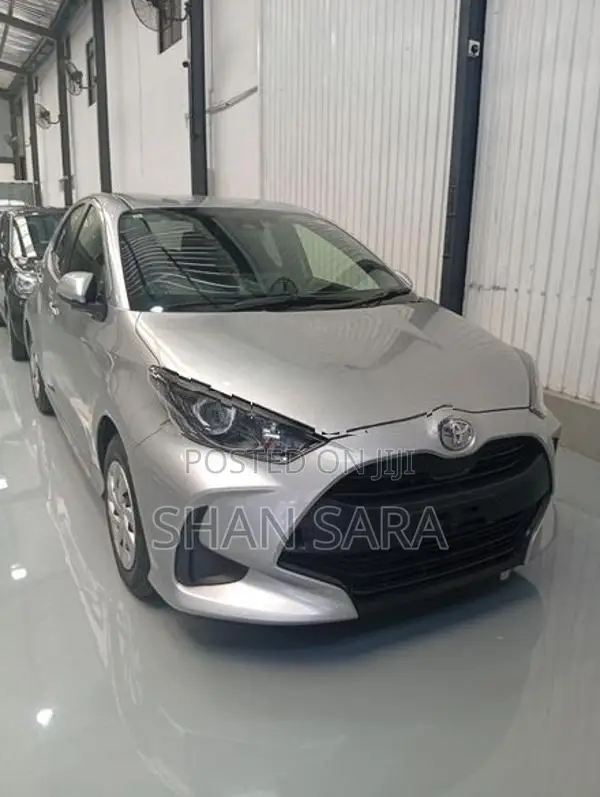 Toyota Yaris X Limited 2024