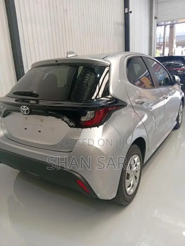 Toyota Yaris X Limited 2024