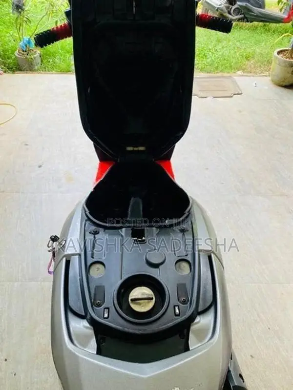 Honda Dio 2017