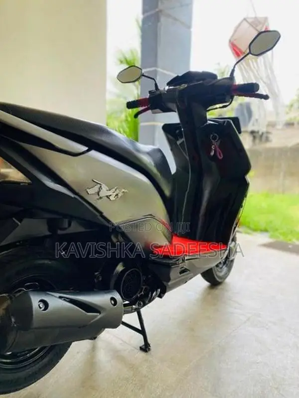 Honda Dio 2017
