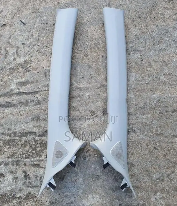 Toyota Vitz Pillars