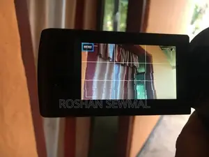 CX405 Handycam with Exmor R CMOS sensor