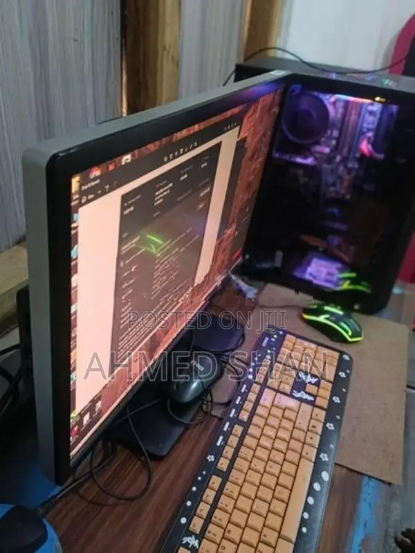 Intel Core i7 Desktop Computer 8GB RAM SSD + HDD NVIDIA Graphics