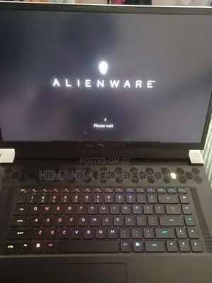 Dell Alienware x17 R2