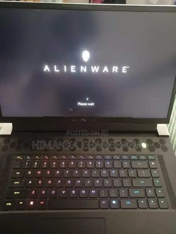Dell Alienware x17 R2