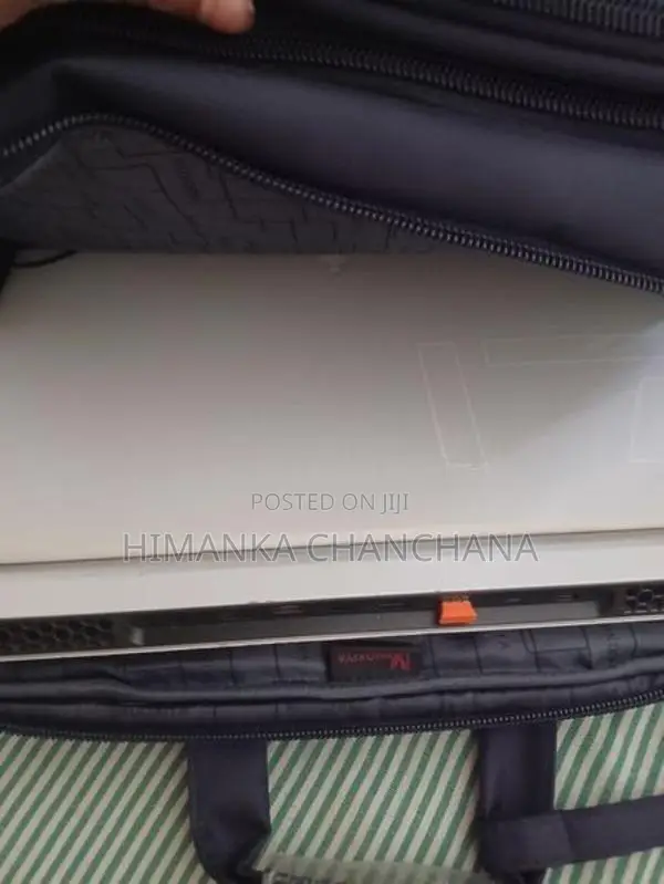 Dell Alienware x17 R2