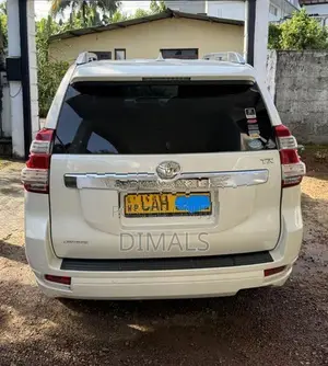 Toyota Land Cruiser Prado TX 2015