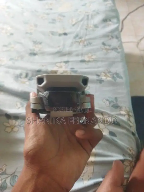 DJI mini 2 se,fly more combo
