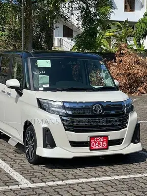 Toyota Roomy Custom GT 2tone 4way 2025