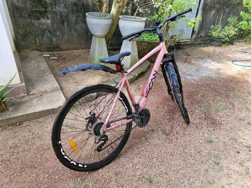 LYCAN SHADOW TOURNEY 700C Bicycle