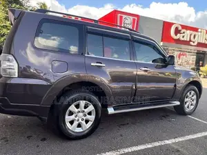 Mitsubishi Montero GLS 2012