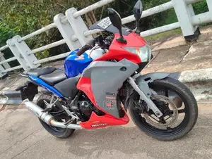 Honda CBR 2016