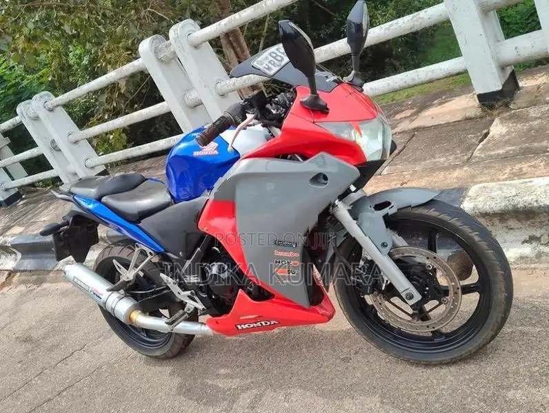 Honda CBR 2016
