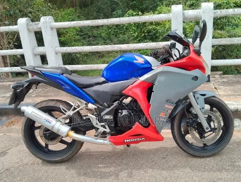 Honda CBR 2016