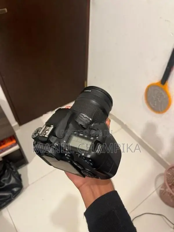 Canon 70D Camera