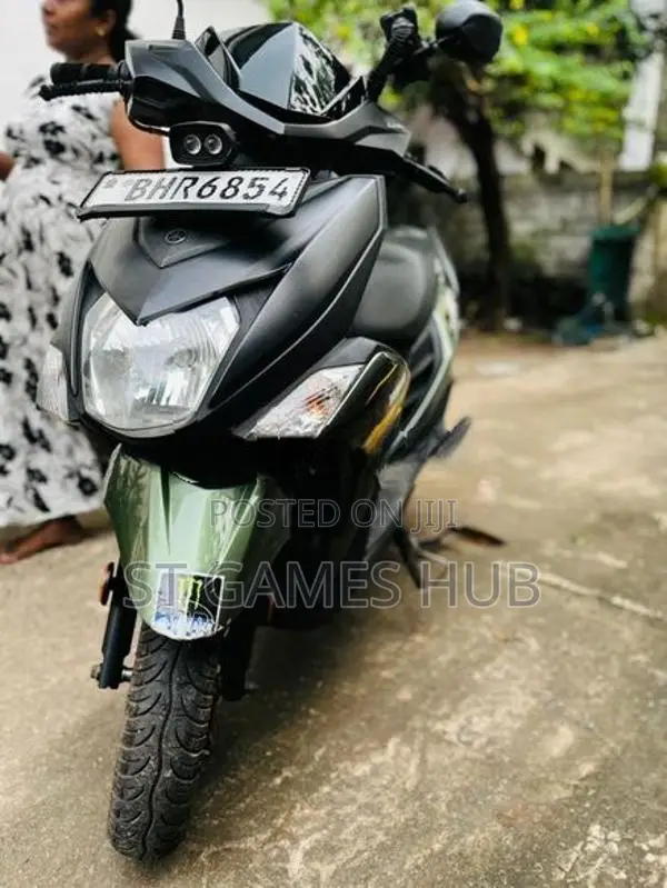 Yamaha RayZR 2019
