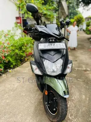 Yamaha RayZR 2019