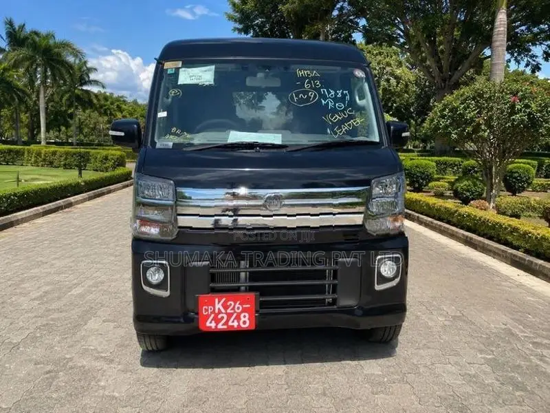 Nissan Clipper 2025