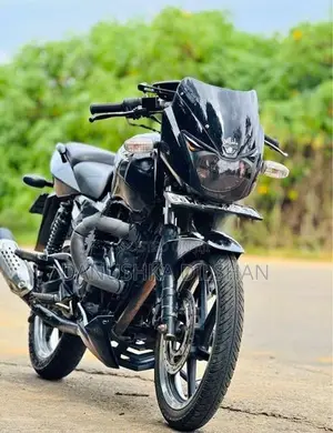 Bajaj Pulsar 180 2011
