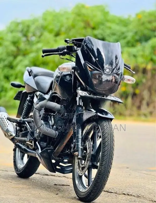 Bajaj Pulsar 180 2011